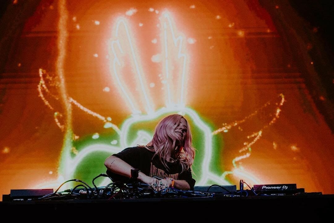 Dancing Astronaut’s Artists to Watch in 2022: Honey & Badger253689203 971741540351809 7315139055550003567 N