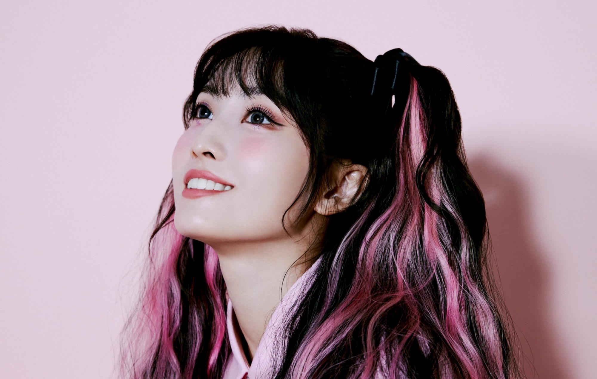 twice momo street woman fighter