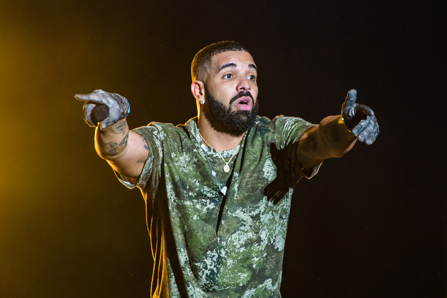 Drake becomes first artist to have two albums spend 400 weeks each on the Billboard 200
