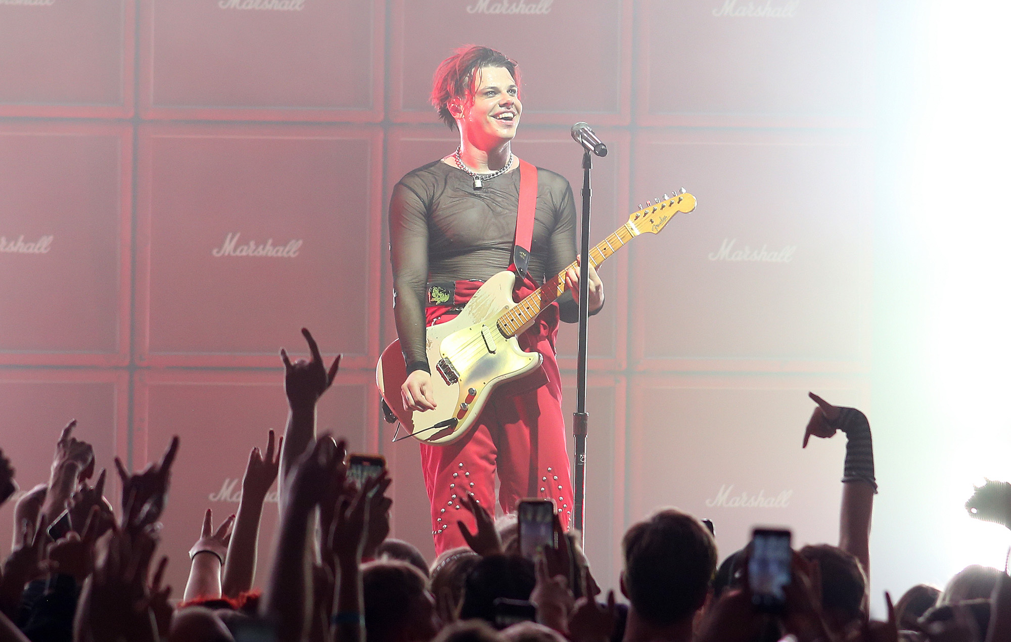 Yungblud hits back at accusations of miming guitar performance
