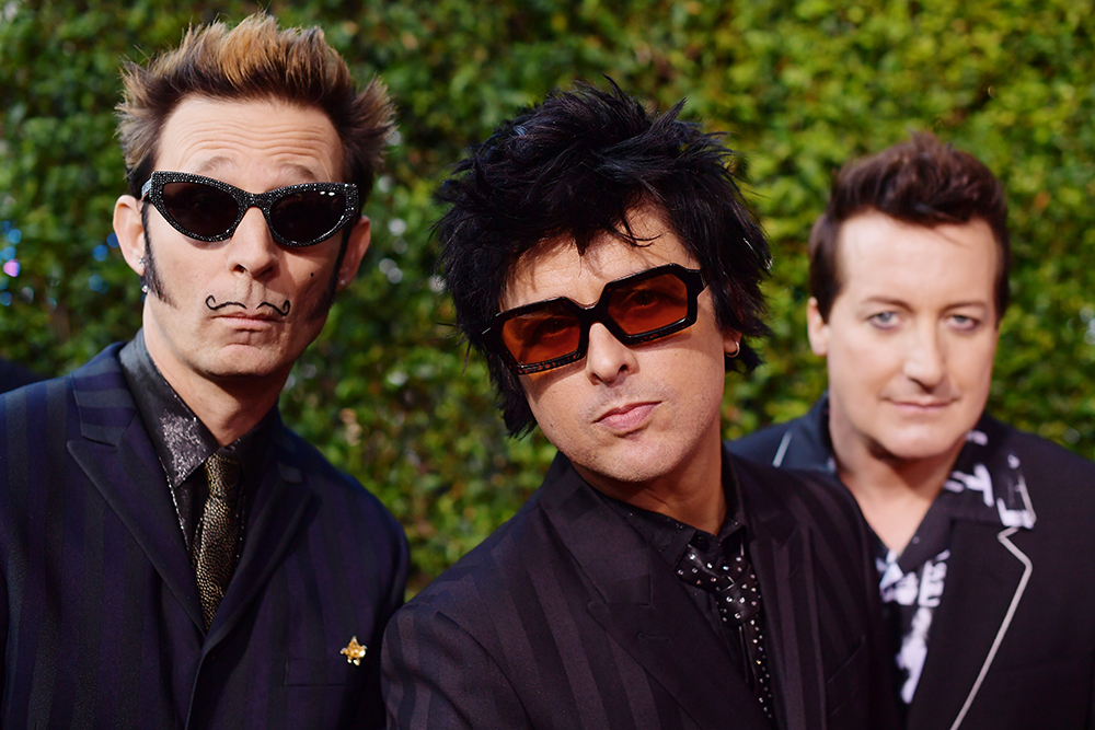green-day-debuts-new-song,-announces-2024-tour-at-las-vegas-show