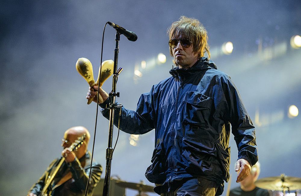 liam-gallagher-adds-dates-to-‘definitely-maybe’-anniversary-tour
