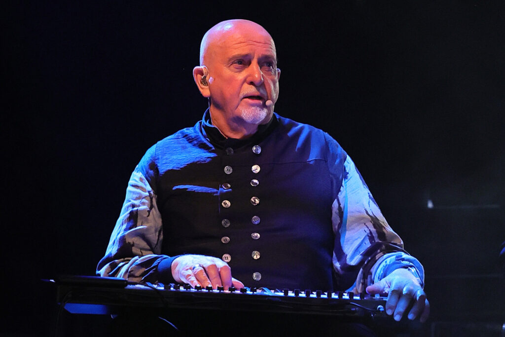 why-peter-gabriel-went-to-genesis’-final-concert