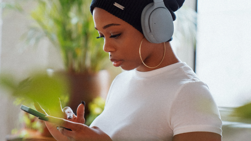 society-of-authors-raises-concerns-over-spotify’s-audiobook-rollout-—-‘authors-have-not-been-consulted’