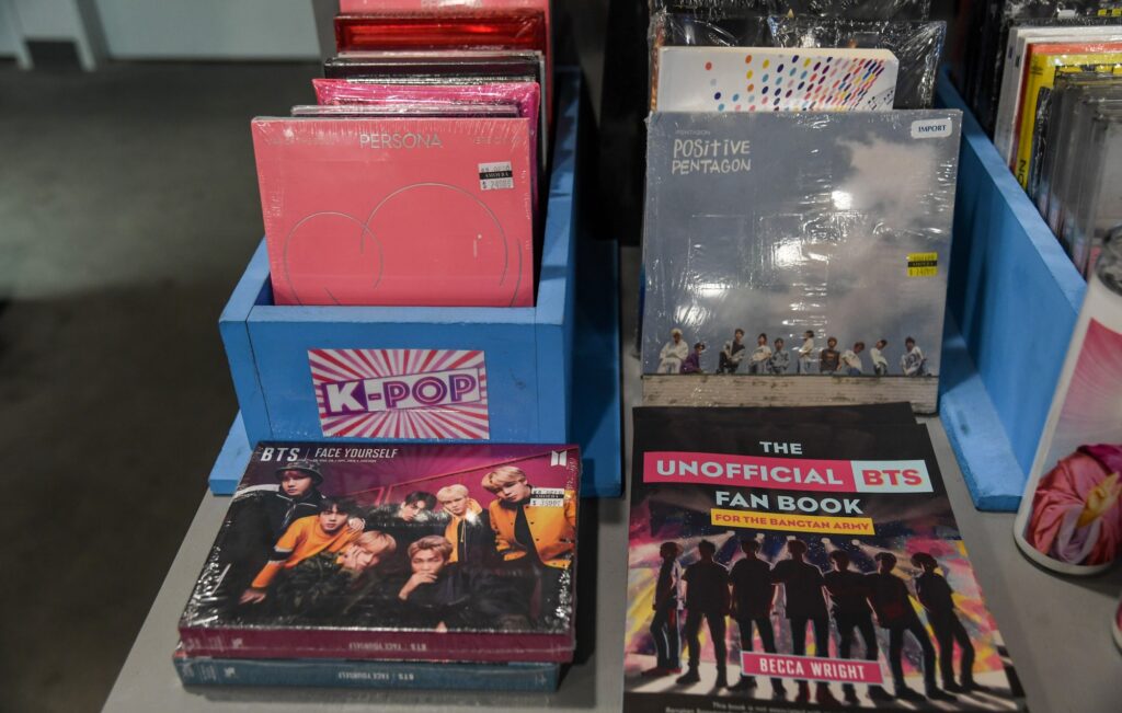 use-of-plastic-in-k-pop-albums-jumps-14-times-over-six-years