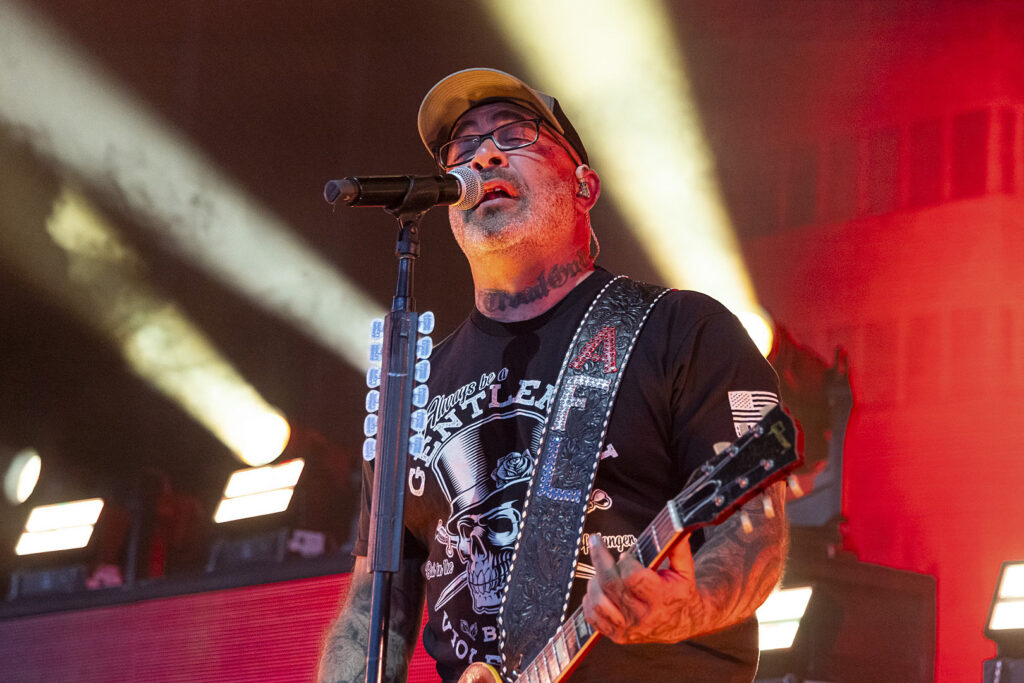 staind-announce-spring-2024-us.-tour-with-limited-dates