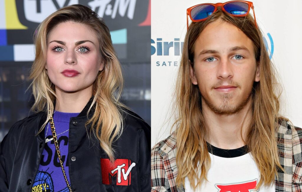 kurt-cobain’s-daughter-frances-bean-reportedly-marries-tony-hawk’s-son-riley-with-michael-stipe-officiating