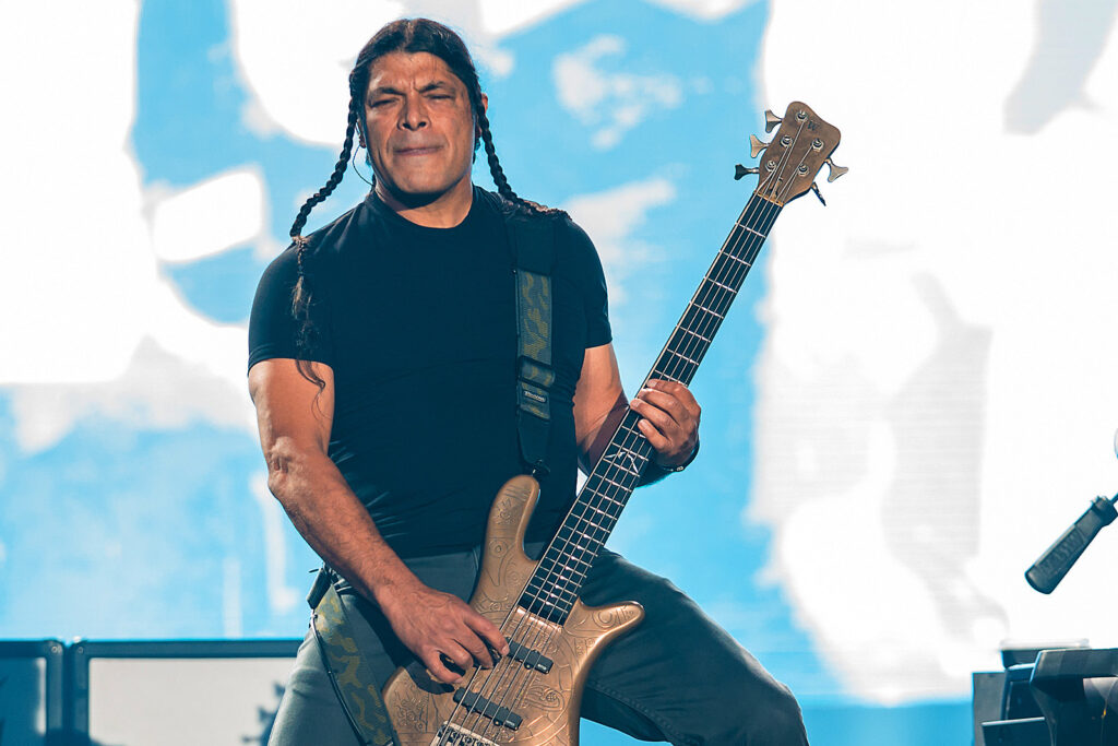 metallica-bassist-was-once-caught-in-a-manson-family-shootout