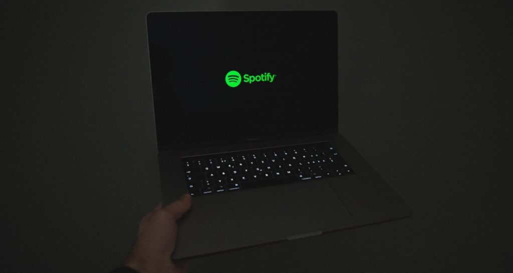 is-spotify-implementing-a-‘two-tier’-royalty-system?-reports-suggest-quick-approaching-q1-2024-rollout