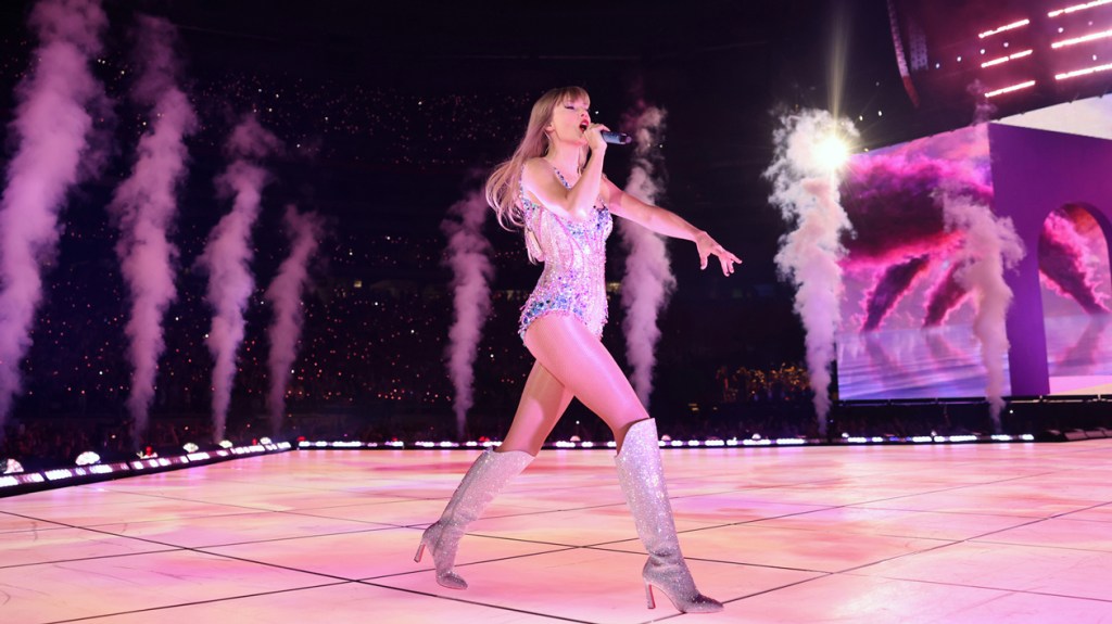 taylor-swift-sports-streaming-&-sales-gains,-chart-returns-after-‘eras-tour’-film debut