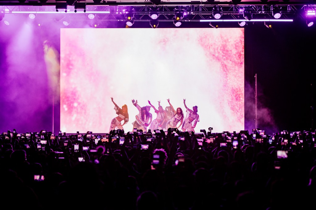xg-headlines-billboard’s-the-stage-presented-by-american-express-at-first-ever-sxsw sydney