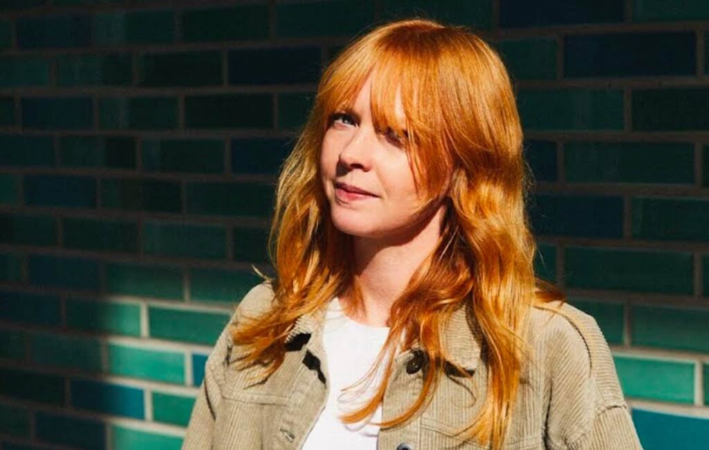 lucy-rose-shares-first-new-single-in-four-years,-‘could-you-help-me’