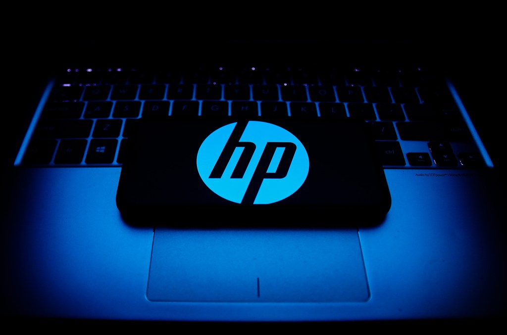 best-buy-early-access-black-friday-sale:-score-$450-off-the-hp-omen laptop