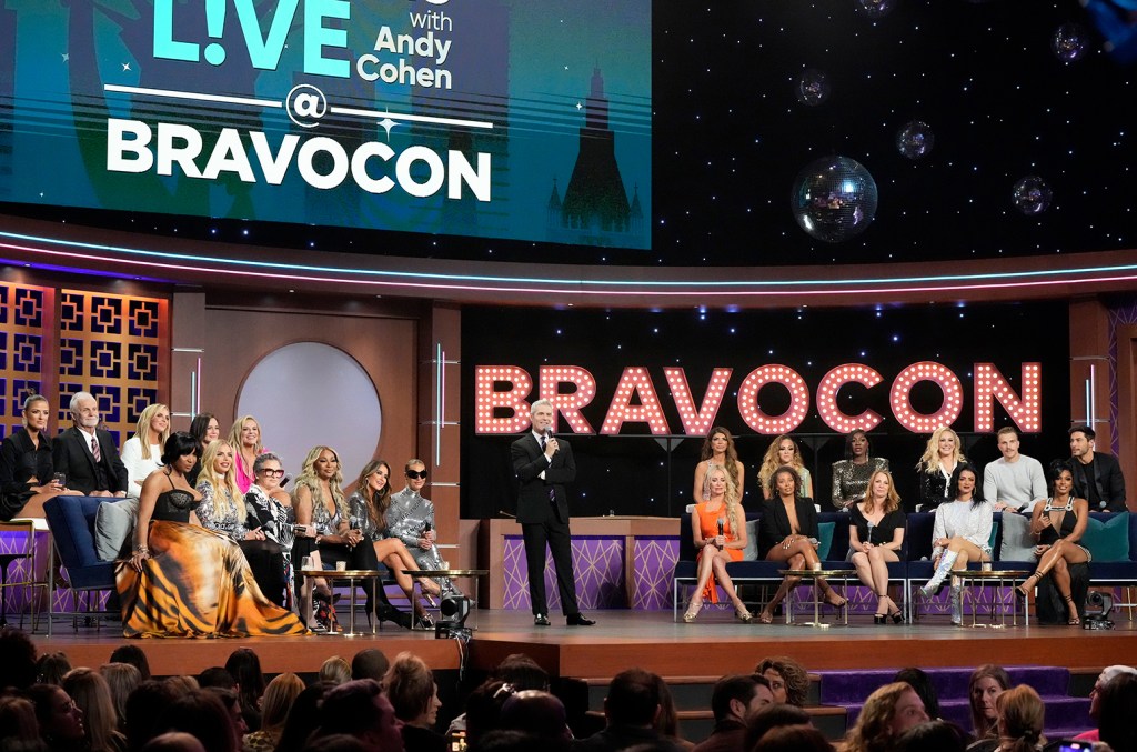 bravocon-2023:-here’s-how-fans-can-watch-from-home-&-buy-last-minute tickets