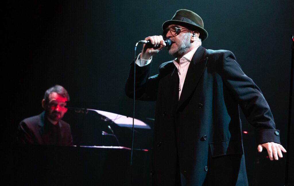 watch-eric-cantona-make-his-live-debut-in-manchester
