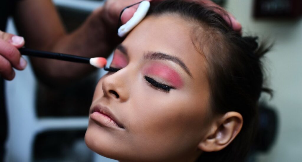 sony-music-sues-ofra-cosmetics-over-alleged-‘blatant,-willful,-and-repeated-copyright-infringement’-on-twitter/x,-instagram,-and-tiktok