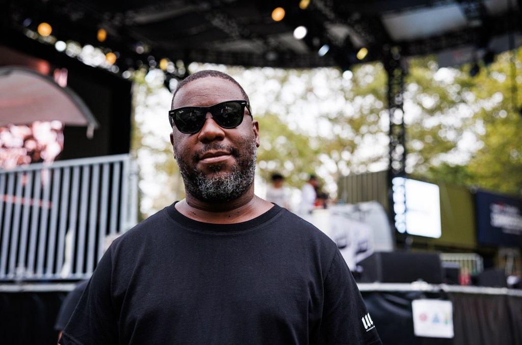 robert-glasper-on-scoring-two-more-grammy-nominations:-‘it-feels-new-every time’
