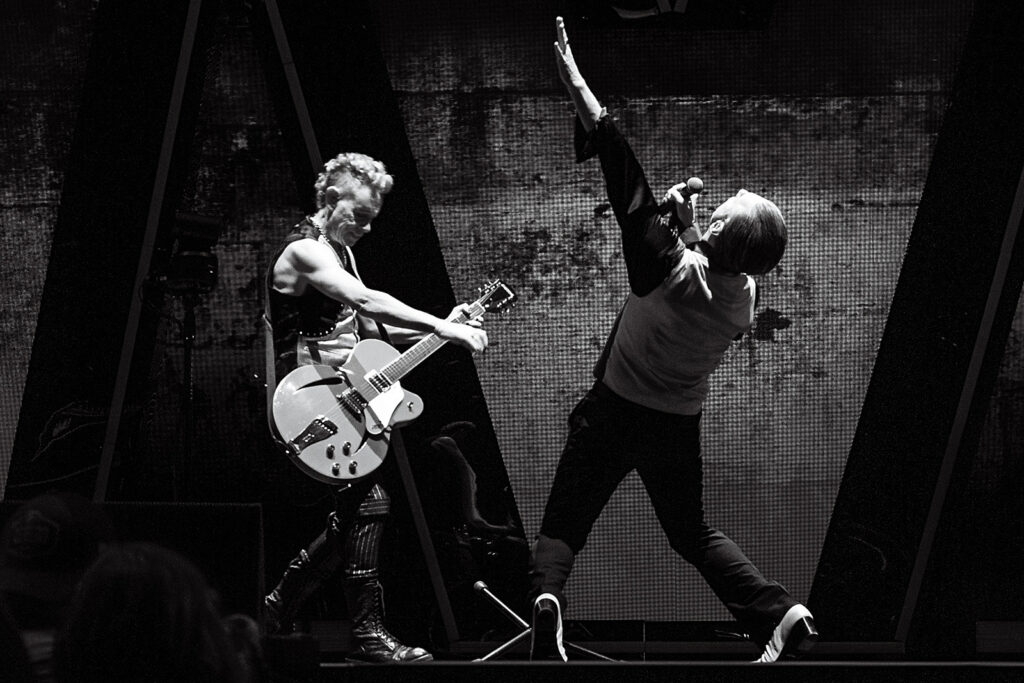 depeche-mode-return-to-northeast-ohio:-set-list,-photos,-video