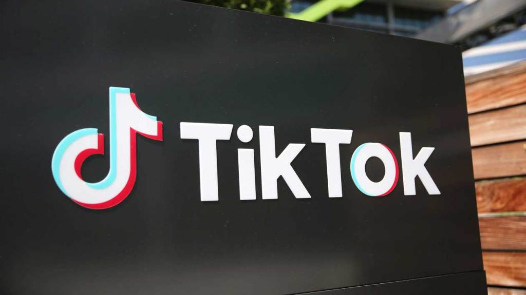 nepal-bans-tiktok,-saying-it-is-‘disrupting-social harmony’