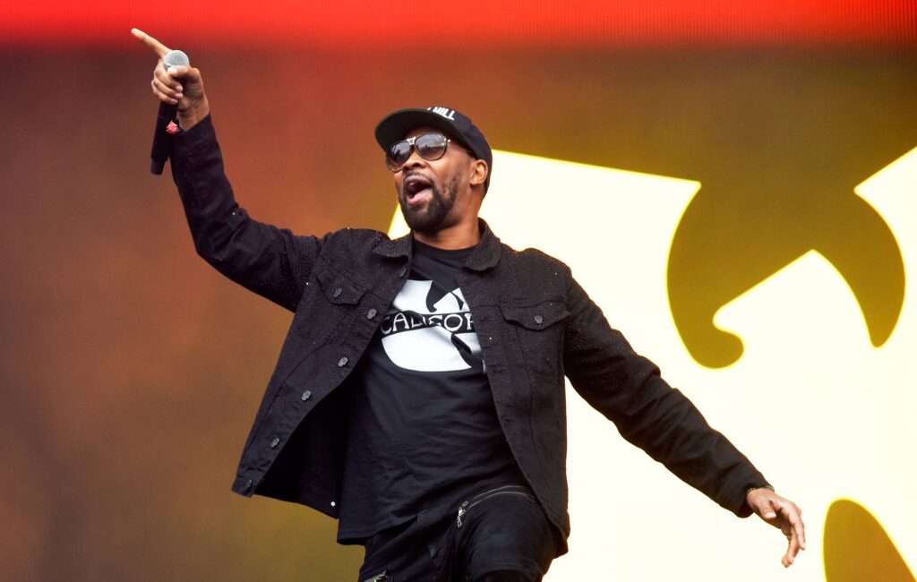 rza-teams-up-with-ballantine’s-whisky-for-new-flying-goose-sriracha-hot-sauce
