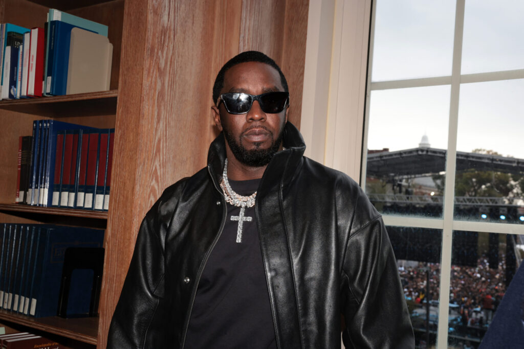 cassie,-sean-combs-quickly-settle-rape-lawsuit