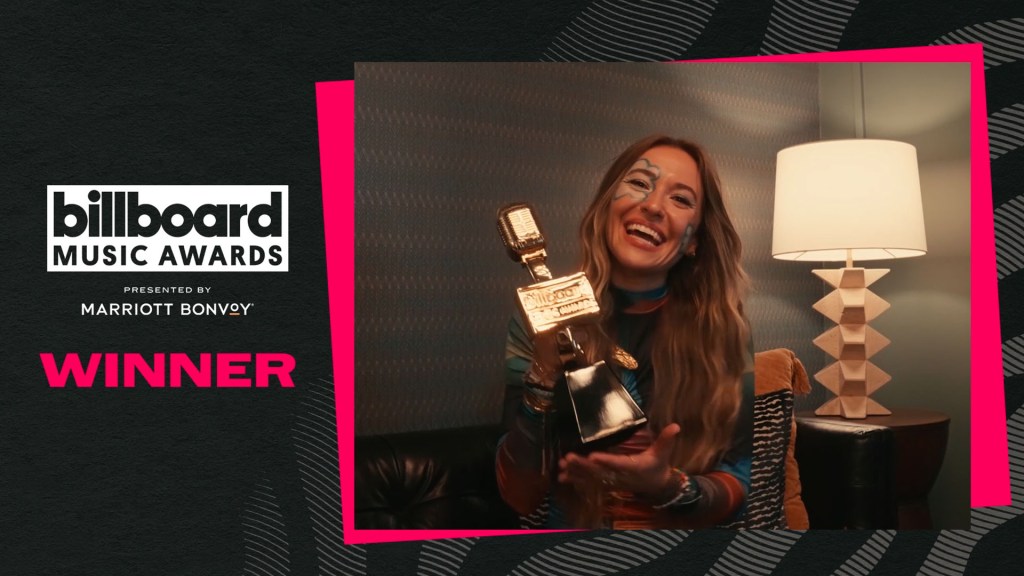 lauren-daigle-accepts-the-top-christian-artist-award-|-billboard-music-awards 2023 