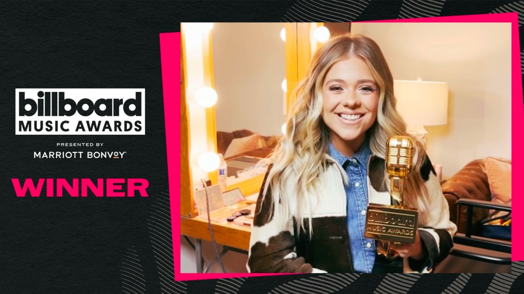 anne-wilson-accepts-top-christian-album-award-|-billboard-music-awards 2023 