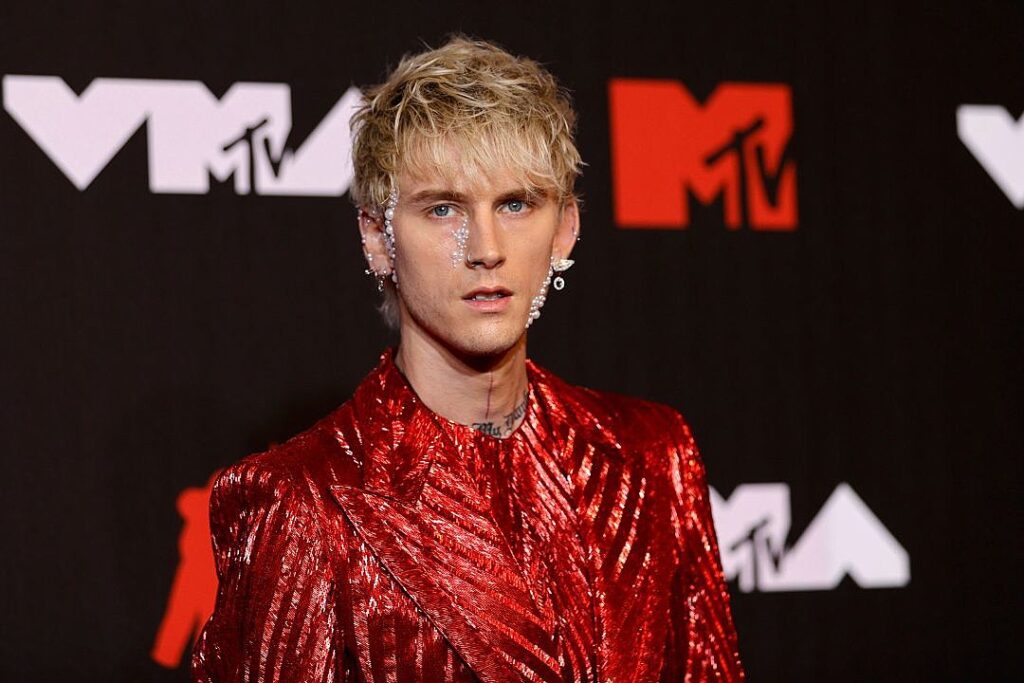 machine-gun-kelly-is-changing-his-name