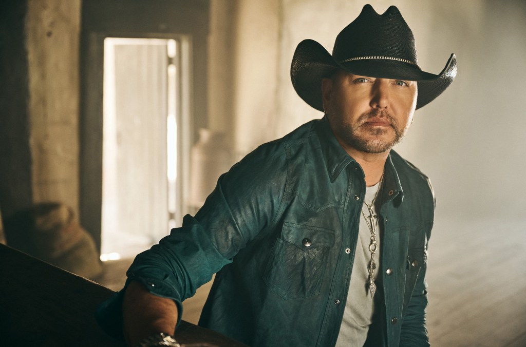 jason-aldean-extends-highway-desperado-tour-into 2024