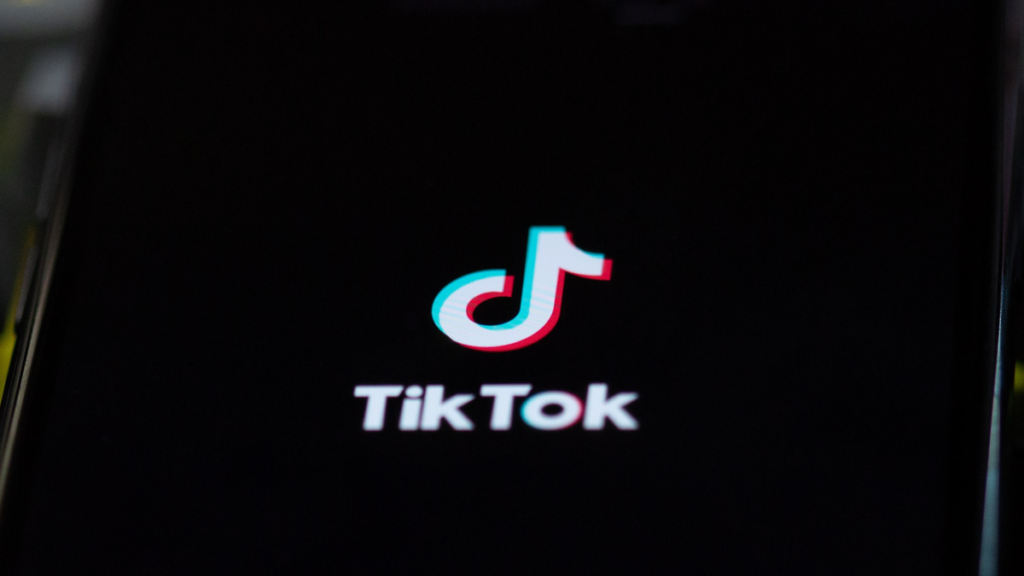 tiktok-is-suddenly-expanding-into-long-form-video