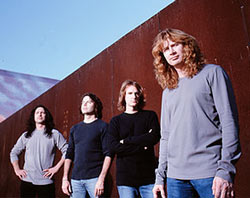 megadeth-added-as-third-headliner-for-mystic-festival