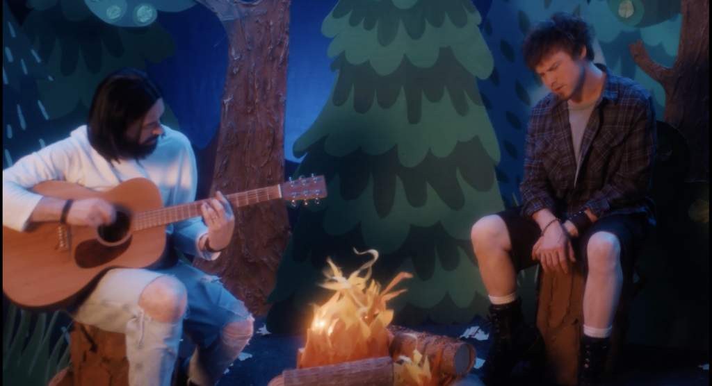 mgmt-nods-to-classic-’90s-videos-with-‘bubblegum-dog’