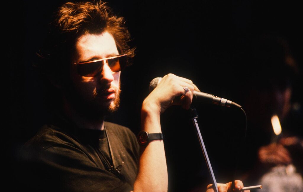 watch-footage-from-shane-macgowan-and-the-pogues’-final-gigs