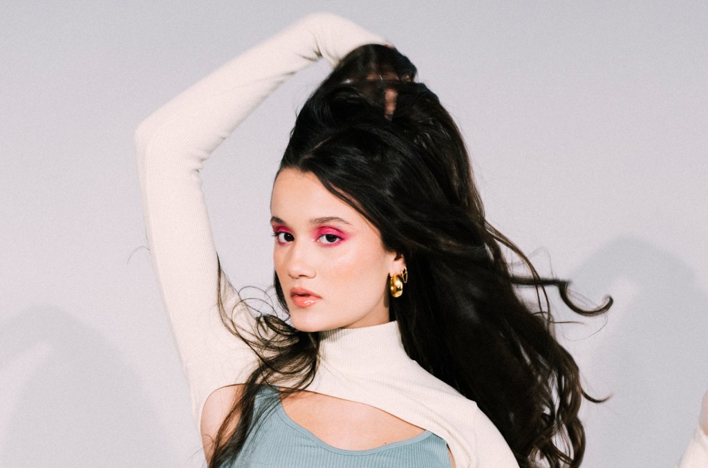 how-19-year-old-joaquina-went-from-playing-in-bands-with-school-friends-to-winning-the-latin-grammy-for-best-new artist