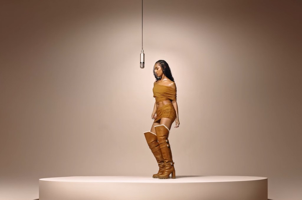 watch-tyla-deliver-a-sultry-performance-of-new-single-‘on-and-on’-on-‘colors’