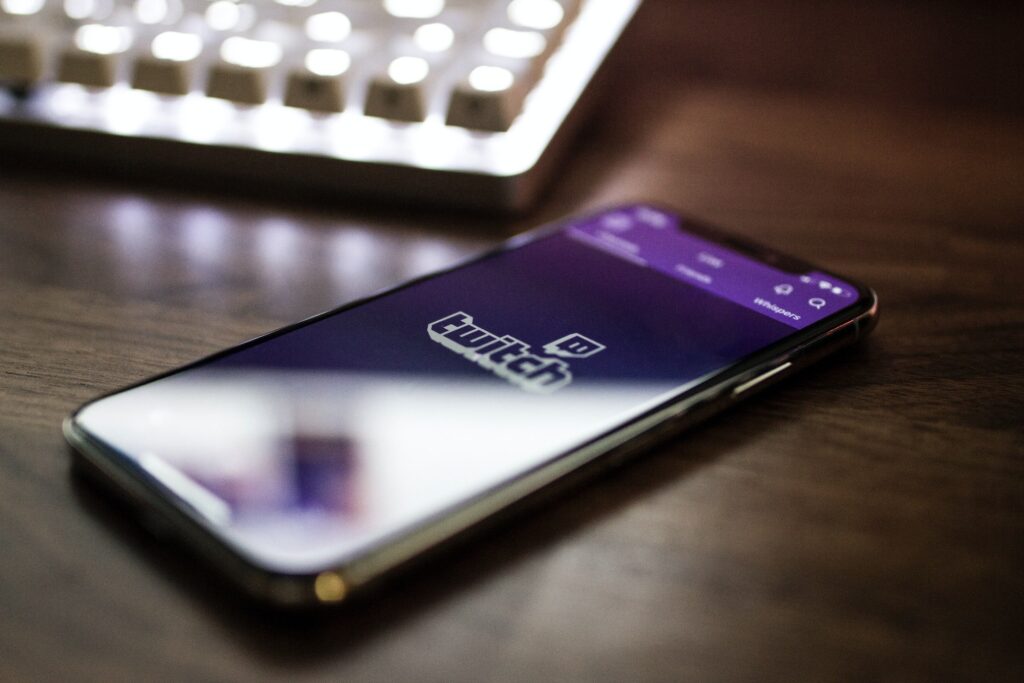 can-you-make-money-from-live-streaming?