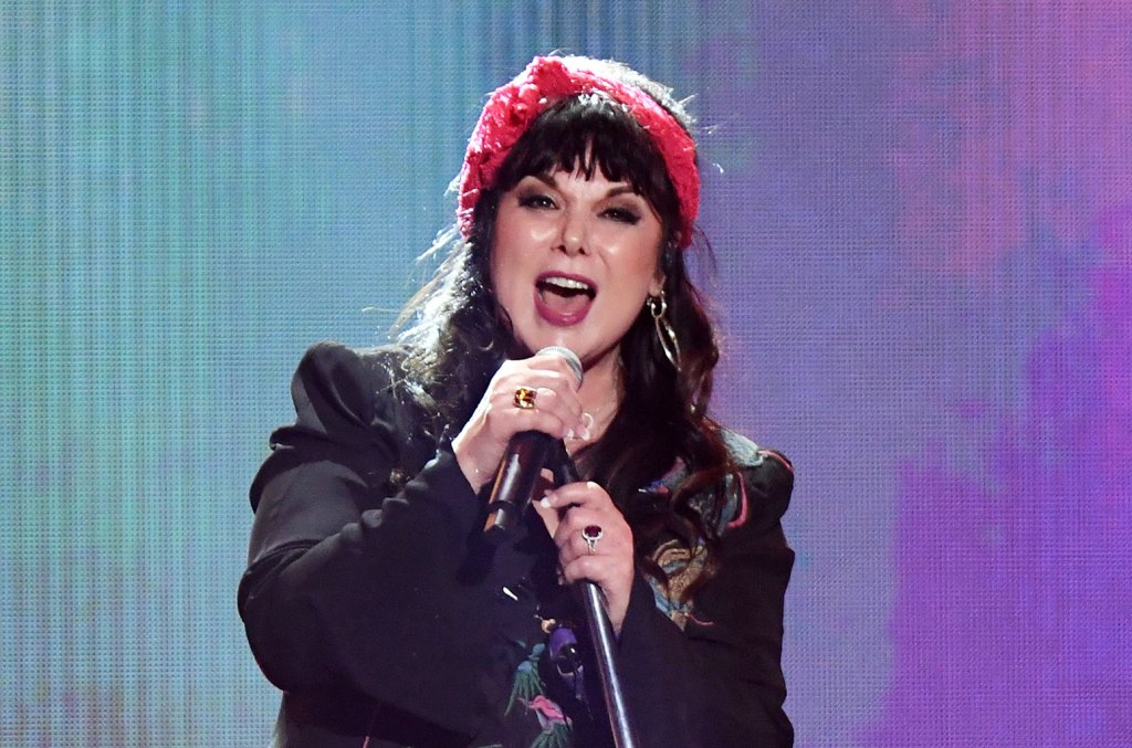 buddy-guy,-ann-wilson-&-billy-gibbons-to-join-jim-irsay-band-for-free-los-angeles concert