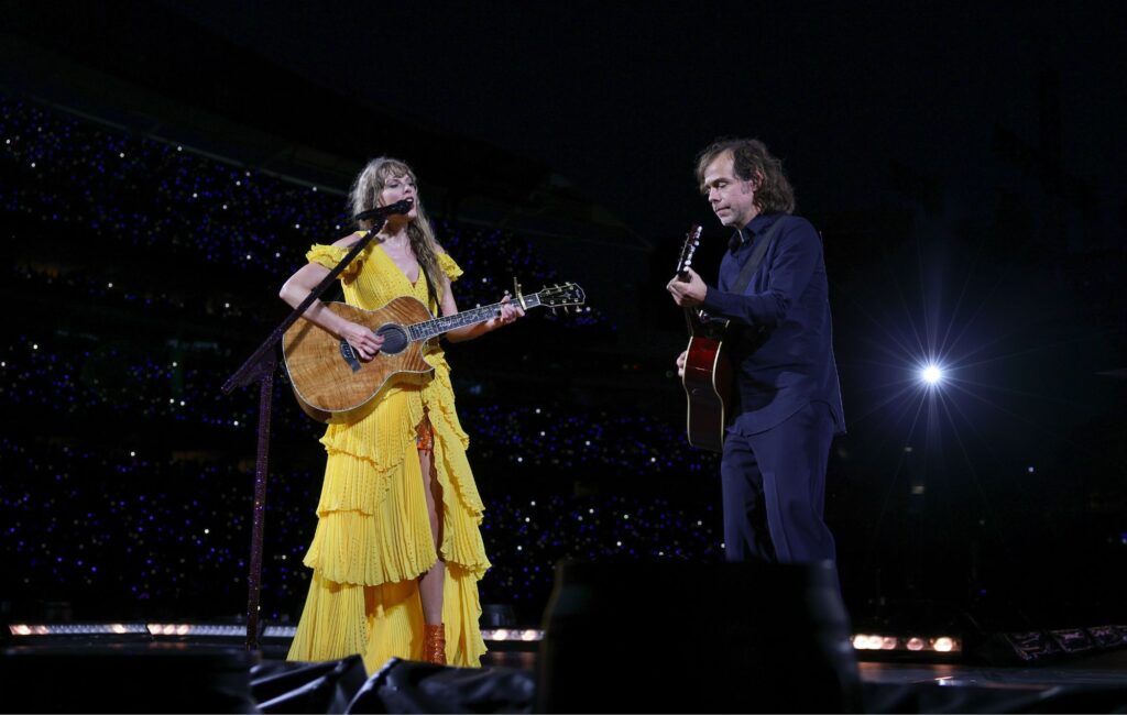 aaron-dessner-says-taylor-swift-wrote-‘willow’-in-“less-than-10-minutes”