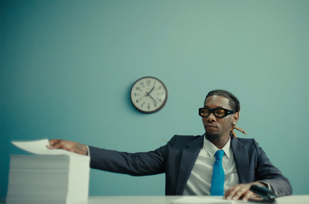 offset-quits-his-day-job-in-new-video-‘blame-it-on-set’:-watch it