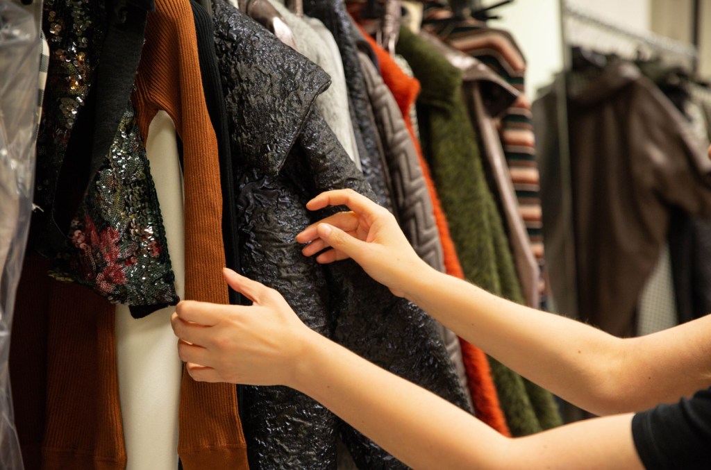 shopbop’s-holiday-sale-features-70%-off-designer-brands:-tory-burch,-doc-martens-& more