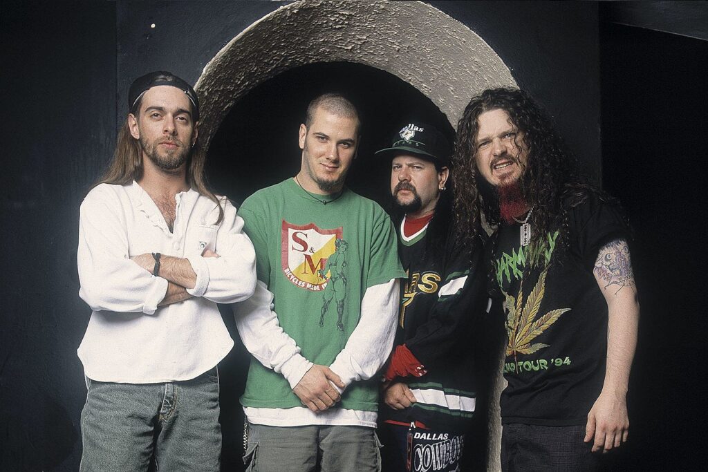 pantera-fans-share-their-experiences-meeting-members-of-the-band