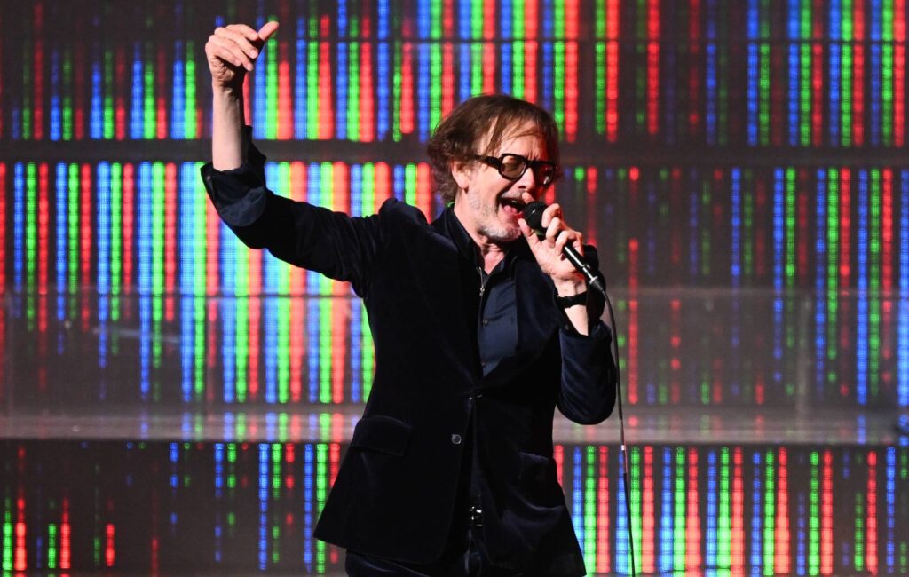pulp-bring-in-the-new-year-with-hogmanay-show-in-edinburgh