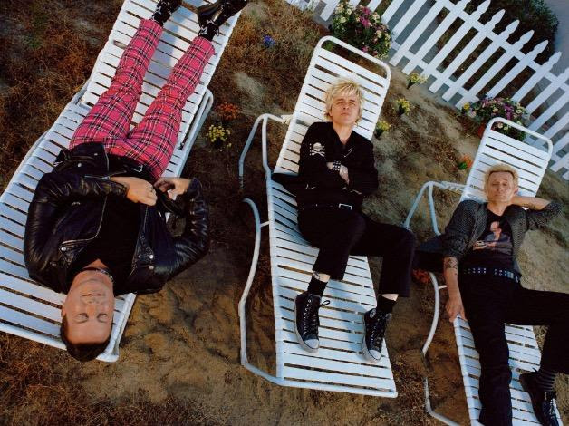 green-day-unveils-latest-‘saviors-track-‘one-eyed-bastard’