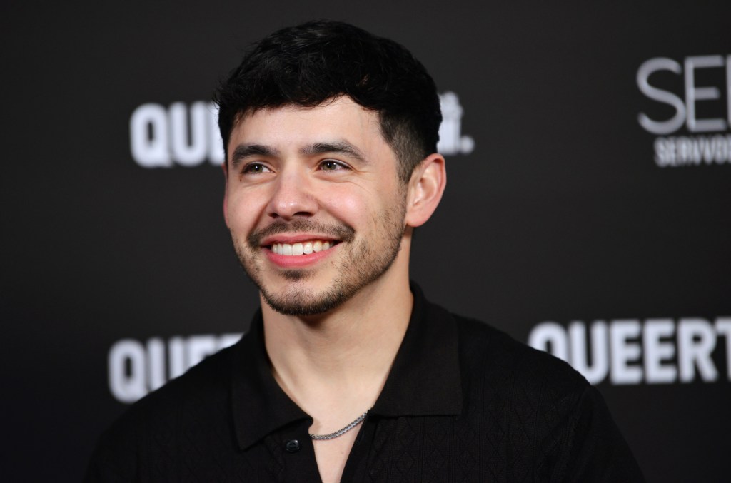 david-archuleta-memoir-to-address-‘american-idol,’-mormon-faith-& sexuality