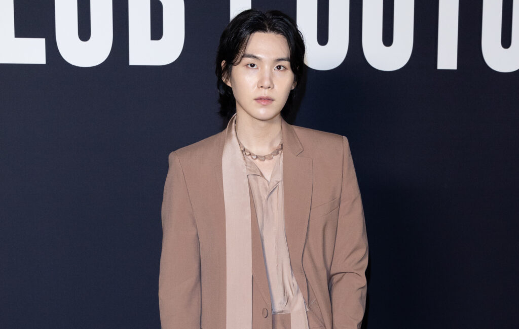 bts’-suga-stars-in-valentino’s-new-menswear-campaign