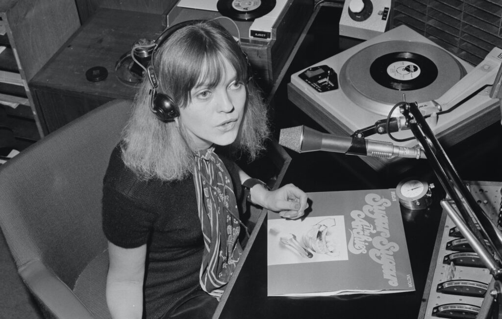 “pioneer”-dj-annie-nightingale-has-died,-aged-83
