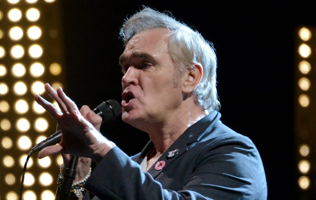 morrissey-claims-he-has-been-“deleted”-from-the-“essence”-and-history-of-the-smiths