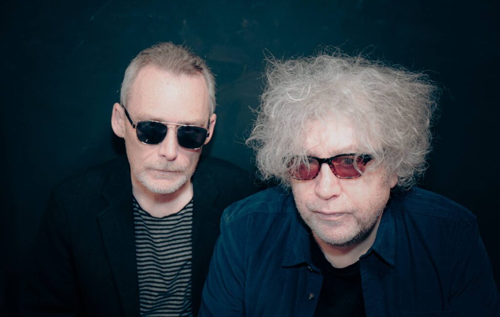 listen-to-the-jesus-&-mary-chain’s-moody-new-single-‘chemical-animal’