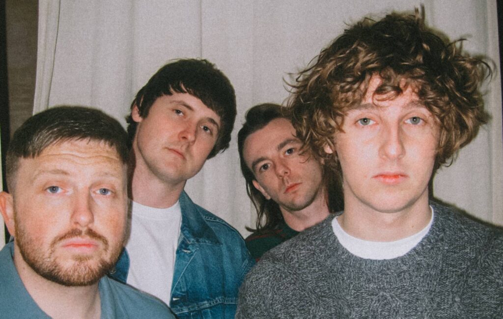 listen-to-the-snuts-take-aim-at-materialism-on-new-single-‘millionaires’