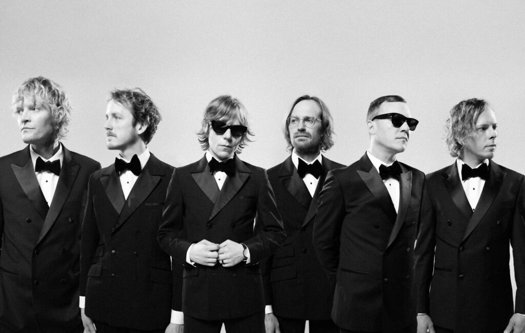 cage-the-elephant-return-with-angsty-new-single-‘neon-pill’
